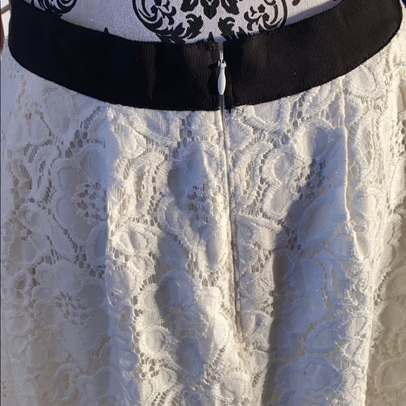 Loft cream lace size 10 skirt - Picture 3 of 4